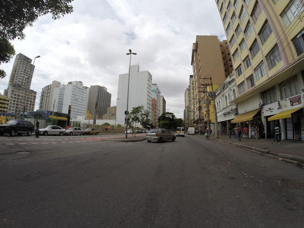 State Hostel - Em Frente Ao Metro São Paulo Buitenkant foto